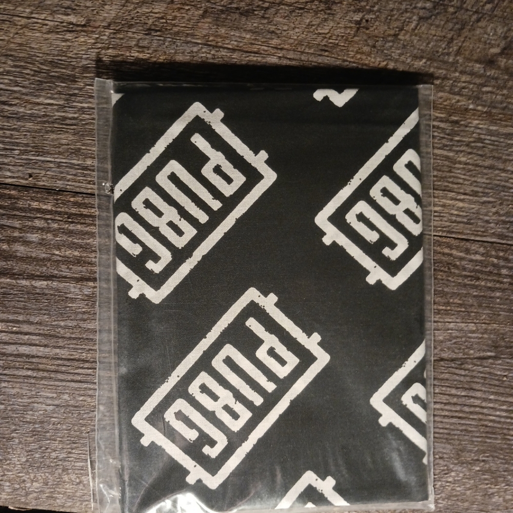 PUBG scarf 21 X 21 bandana  wristband lot of 2 New v1